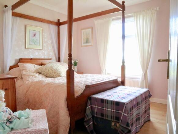 566639_1_016