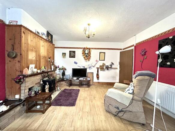 Arrowe Park Road, Arrowe Park, Wirral, CH49 photo 4