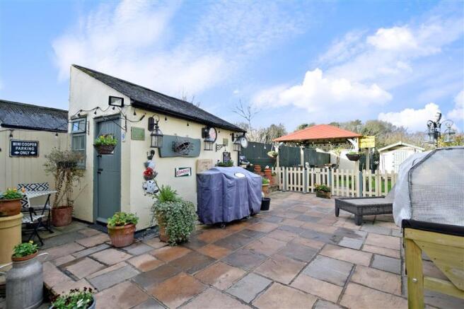 Patio / Decking