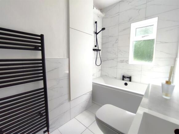 2 bed End of Terrace for sale Image 2