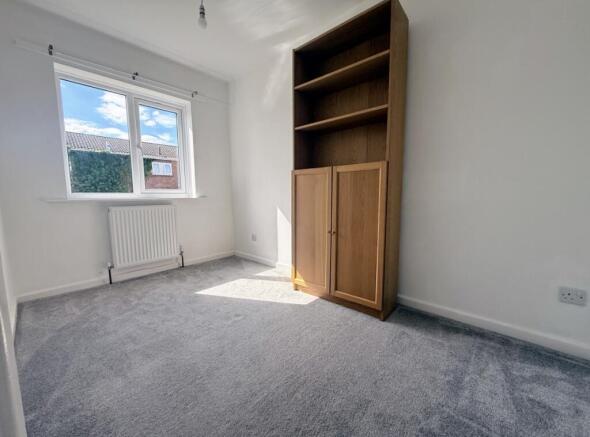 4 bed Detached to rent Image 9