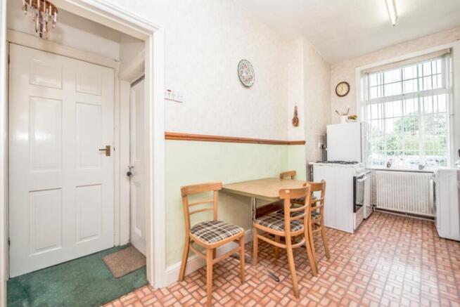 2 bed Terraced for sale Image 5