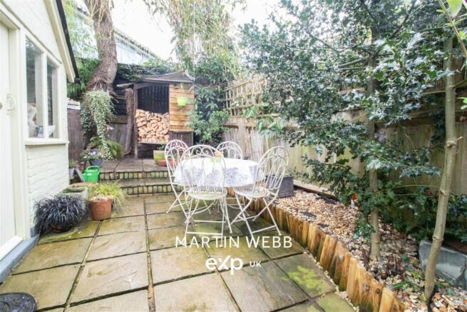 Photo 18