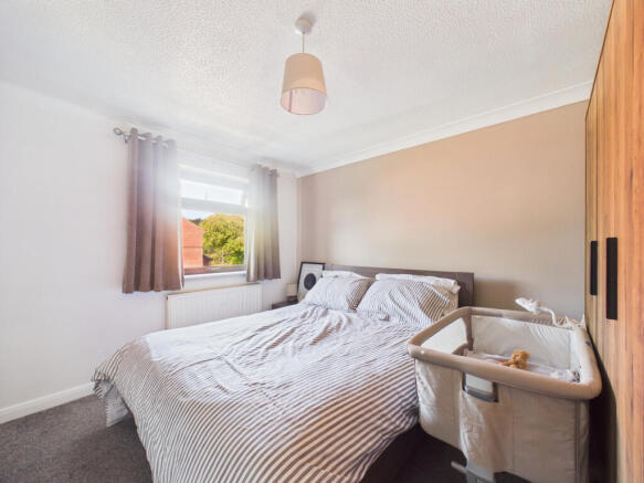2 bed Semi-Detached for sale Image 10