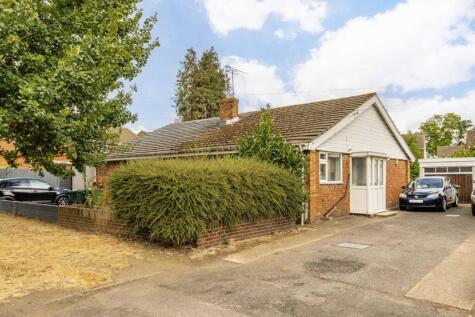 Cadbury Road, Sunbury-on-thames