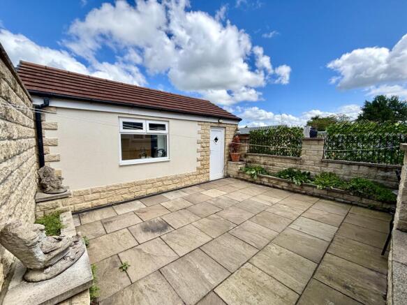 2 bed Detached Bungalow for sale Image 10