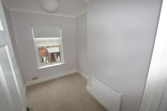 3 bed Terraced to rent Image 12