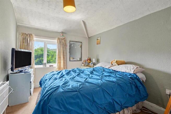 Charlton Grove, Beeston, Nottingham photo 4