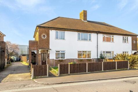 Elmwood Avenue, Feltham