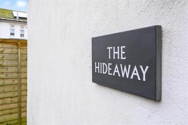 THE HIDEAWAY - TN31 7TU - PHOTOS (8)