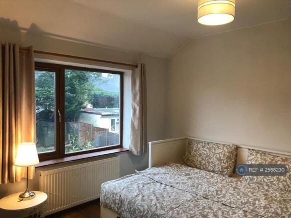 Double Bedroom 2 - Garden View