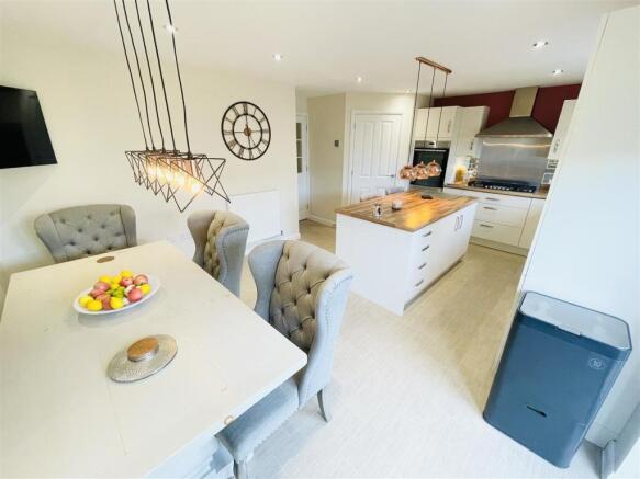 Kitchen Diner