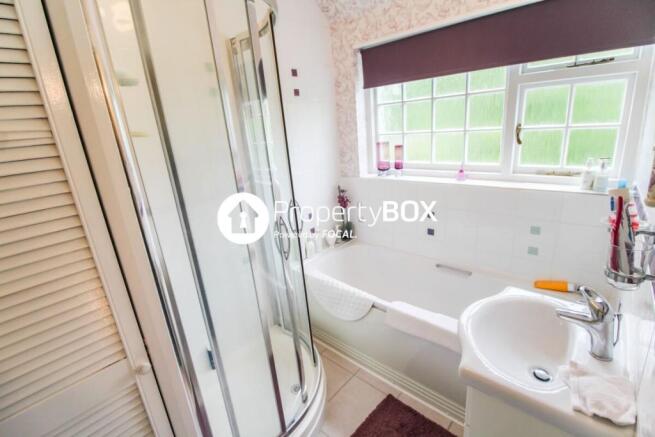 Bathroom / Shower Room / WC