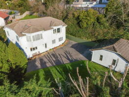 The White House, Luscombe Road, Paignton TQ3 3ZW