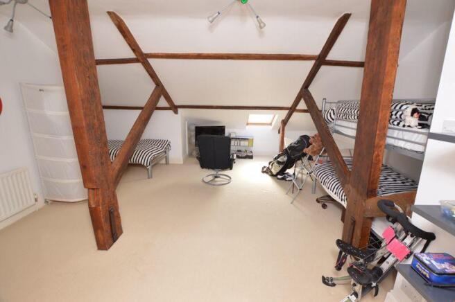 Attic Bedroom2