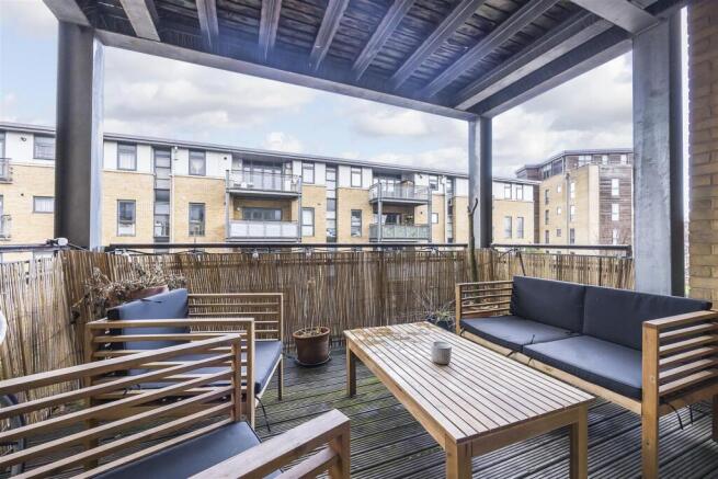 12 Almond Court -008.jpg