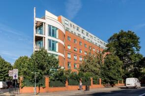 403, 1 Jubilee Heights, Shoot Up Hill, London NW2 3UQ