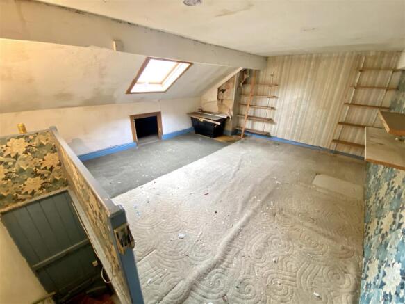 2 bed Terraced for sale Image 9