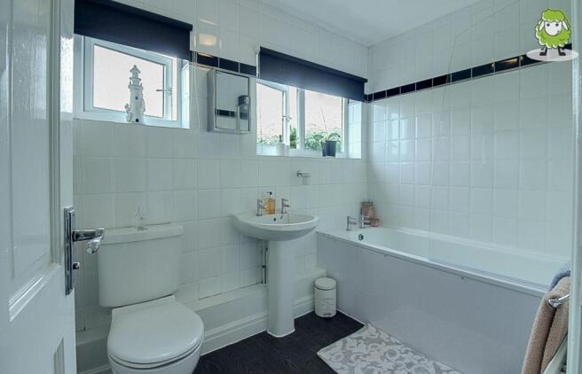 Bathroom (Bathroom)