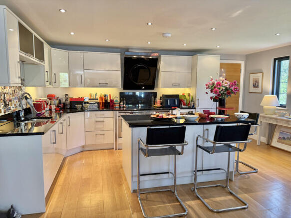 Spacious kitchen with island