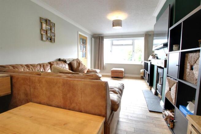 3 bed Semi-Detached for sale Image 4