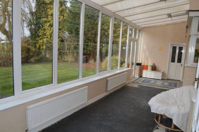 SUN ROOM 