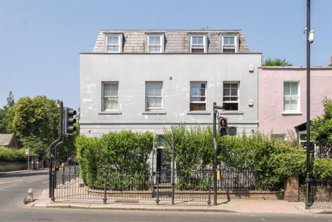 Newington Green Road, N1