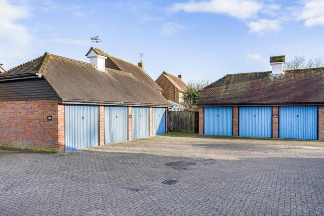 Garage Block