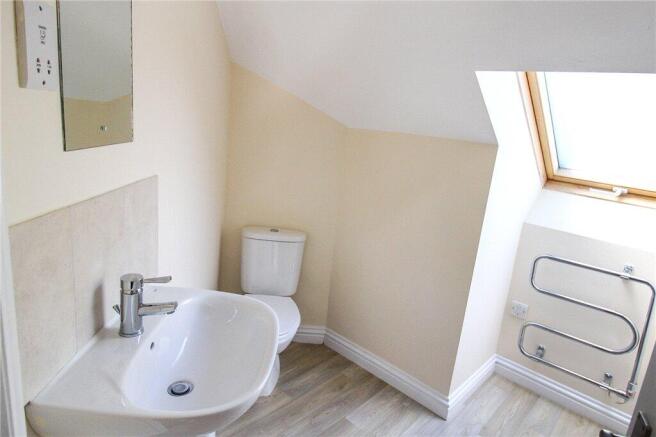 3 bed Apartment for sale Image 12