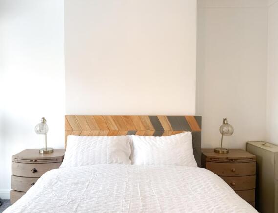 2 bed Town House for sale Image 12