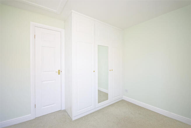 3 bed House to rent Image 5