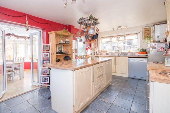 Kitchen-Breakfast Room