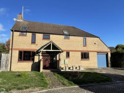 Abraham Close, Willen Park, Milton Keynes