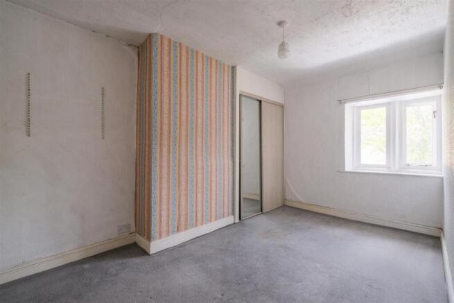 2 bed Terraced for sale Image 9