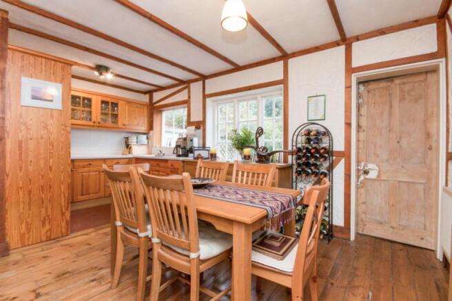 Kitchen/Dining Room