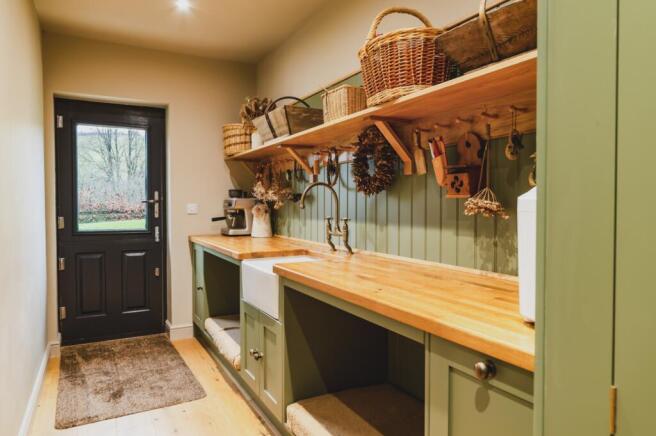 2-FoxBarn-Polmear-FullRes-25