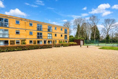 Astwick Manor, Coopers Green Lane, Hatfield, Hertfordshire, AL10