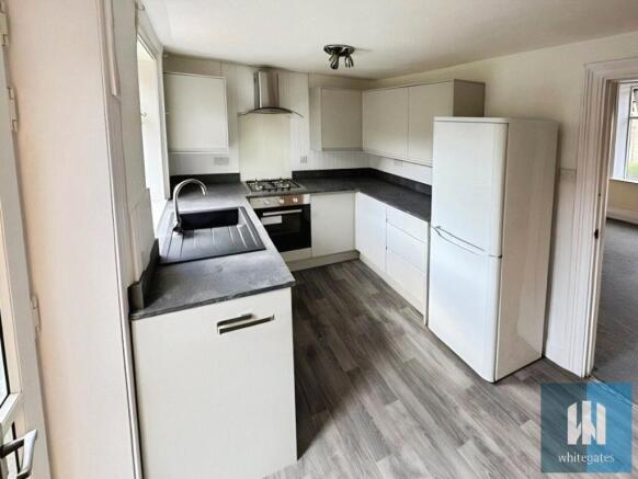 2 bed Terraced to rent Image 8