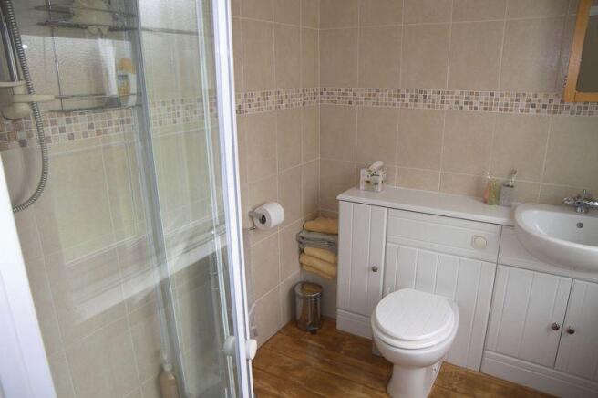 Ensuite shower room
