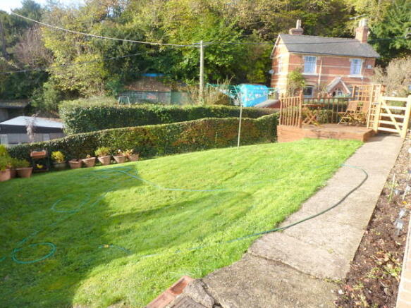 Photo 11