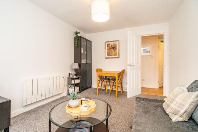 36/3 Craighouse Gardens, Morningside, Edinburgh, EH10 5TY photo 4