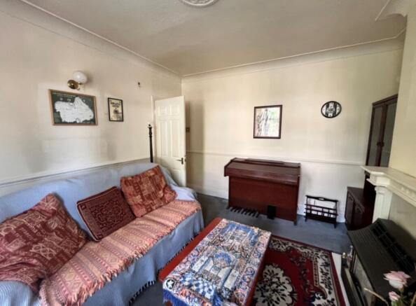 18 Hutton Road, Bradford, West Yorkshire, BD5 9DT photo 4