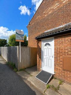 Midsummer Road, Snodland, ME6