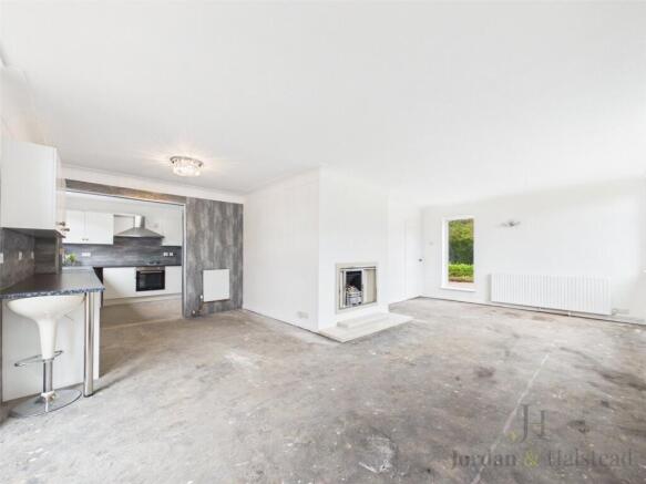 Highbank Road, Kingsley, Frodsham, Cheshire, WA6 photo 4