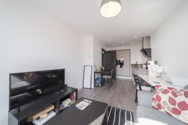1 bed Apartment for sale Image 6