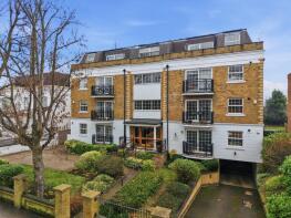 Flat 11, 57 59 The Grange, Woodford Road, South Woodford, London E18 2EY