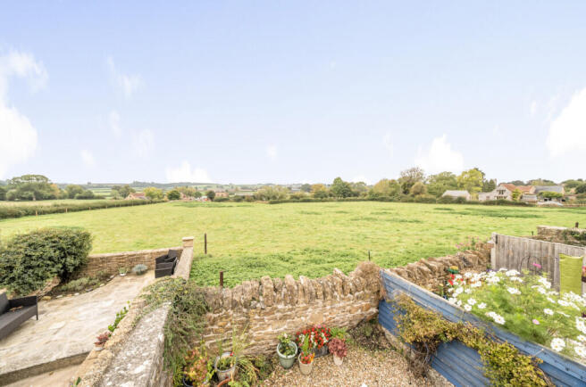 1360933-3-68de436...