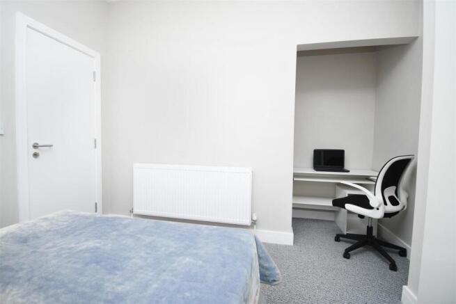 Pic 14 - 12 Ulster Street.jpg