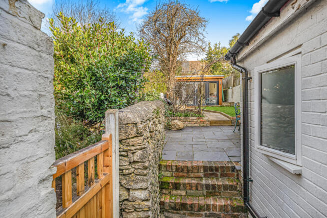 52 Acre End Street-2