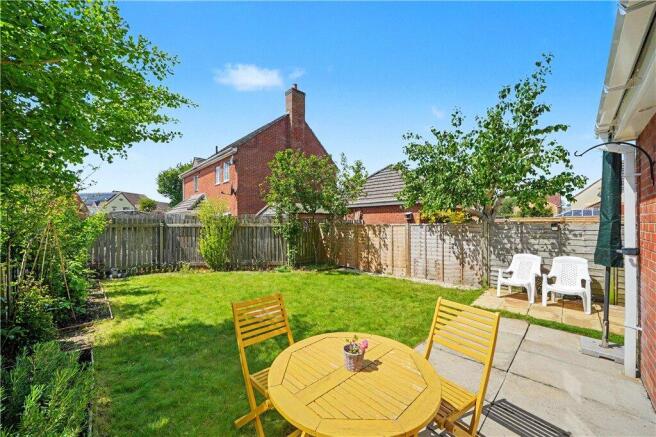 3 bed Semi-Detached for sale Image 11